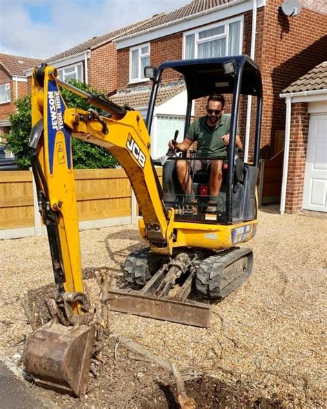 small digger for garden